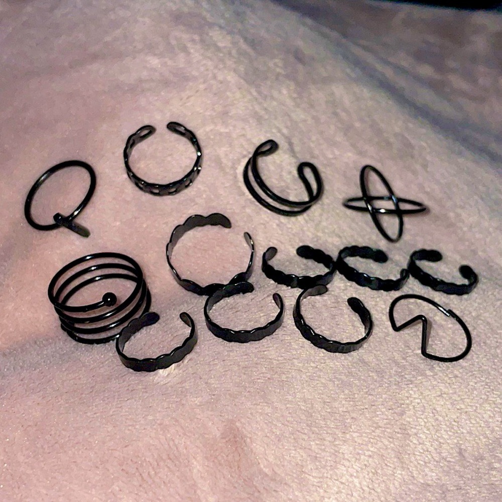 BNIB black (adjustable) rings